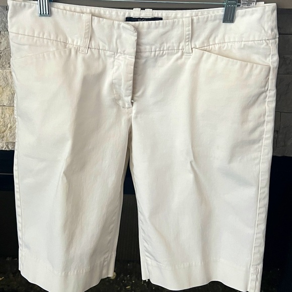 Mossimo‎ size 8 white Bermuda shoes - Picture 1 of 9